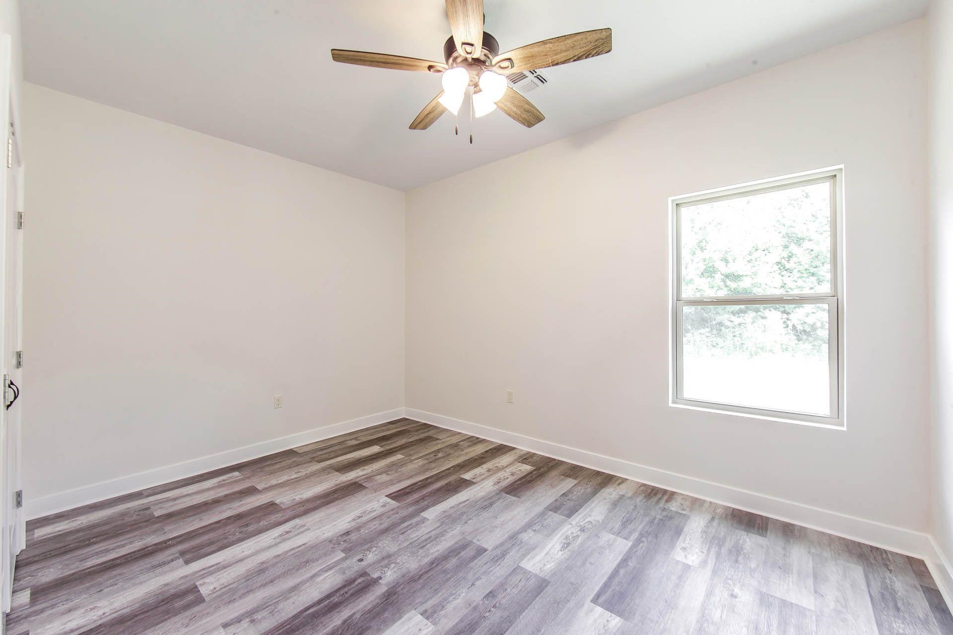 235 Le Belle Maison Drive, Raceland, Louisiana image 12