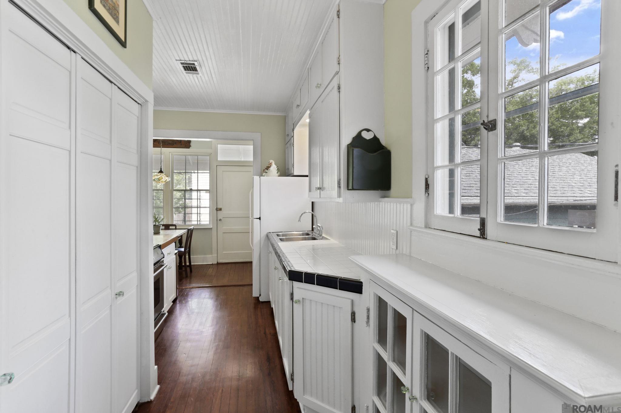 2029 Oleander St, Baton Rouge, Louisiana image 10
