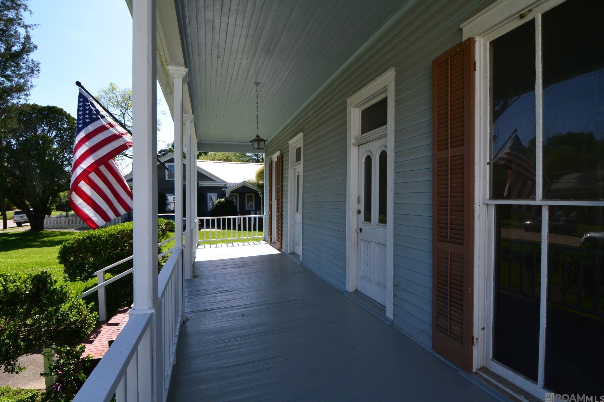 11739 Ferdinand St, Saint Francisville, Louisiana image 9