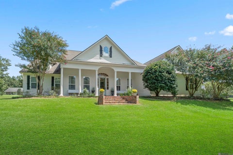 Homes For Sale - 7953 Pipes Ln<br/> Ethel, LA 70730