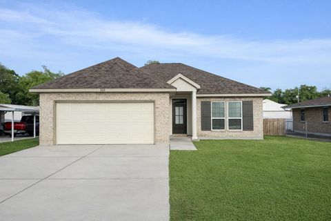 Homes For Sale - 213 Barton Ave<br/> Luling, LA 70070