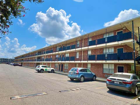 Condo For Sale - 3101 Highland Rd #206<br/> Baton Rouge, LA 70820