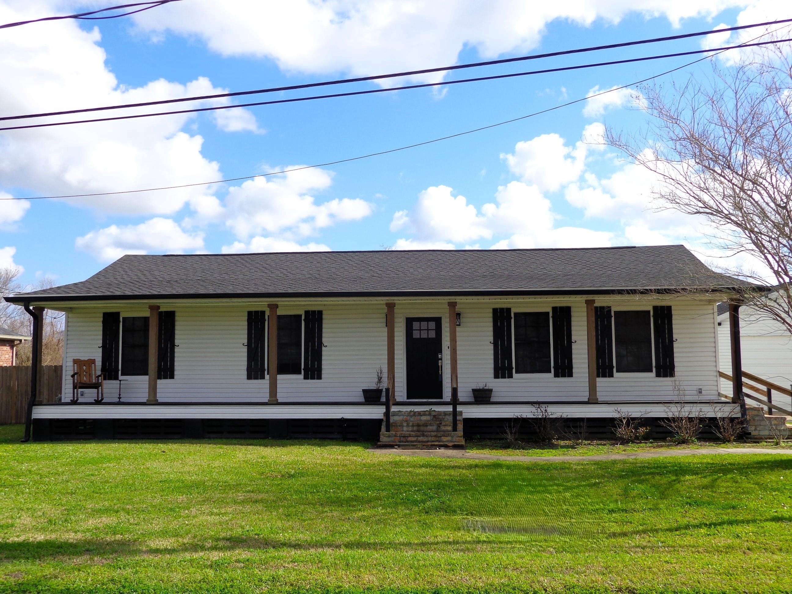 317 Country Village Drive, Raceland, Louisiana image 1