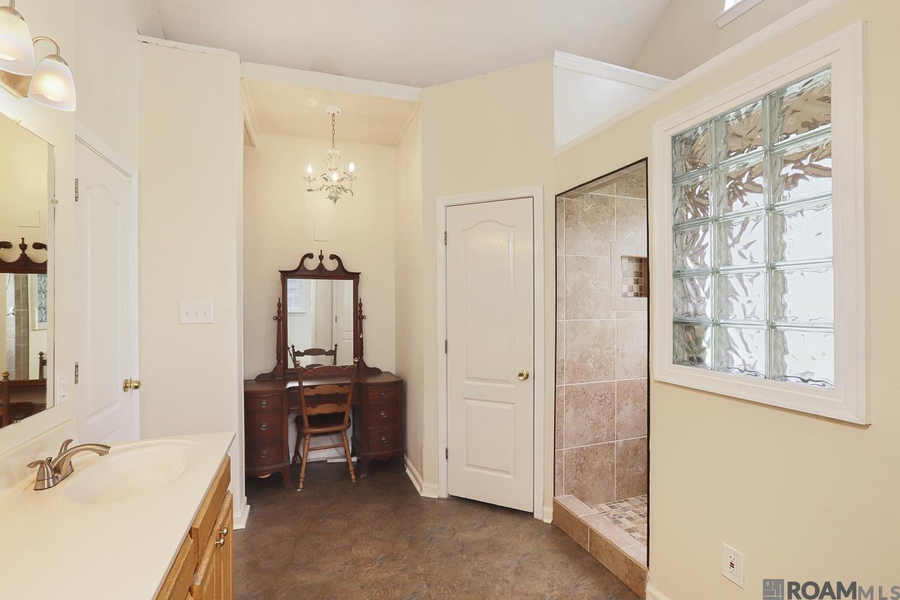 30759 Dunn Rd, Denham Springs, Louisiana image 20