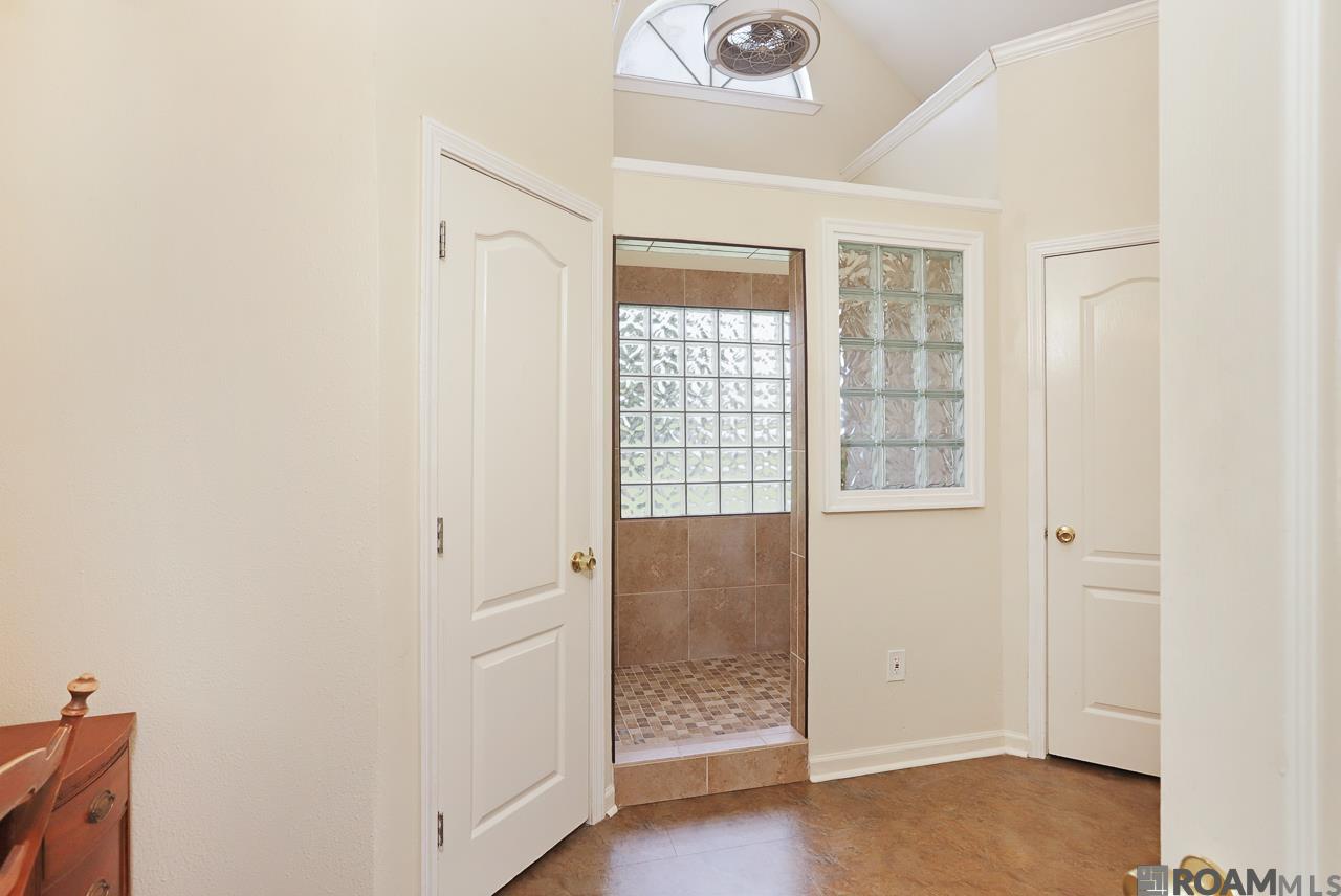 30759 Dunn Rd, Denham Springs, Louisiana image 17