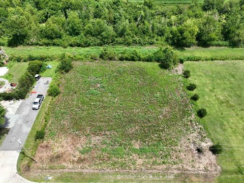 Vacant Land For Sale - 572 West 159th Street<br/> Galliano, LA 70354