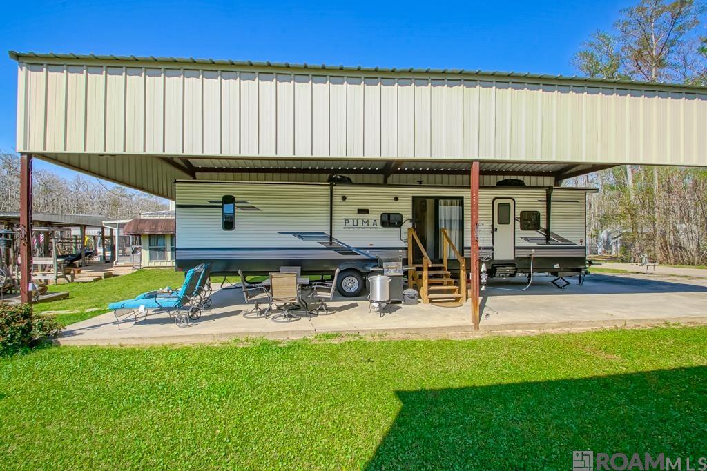 23334 Chene Blanc Ln, Maurepas, Louisiana image 3