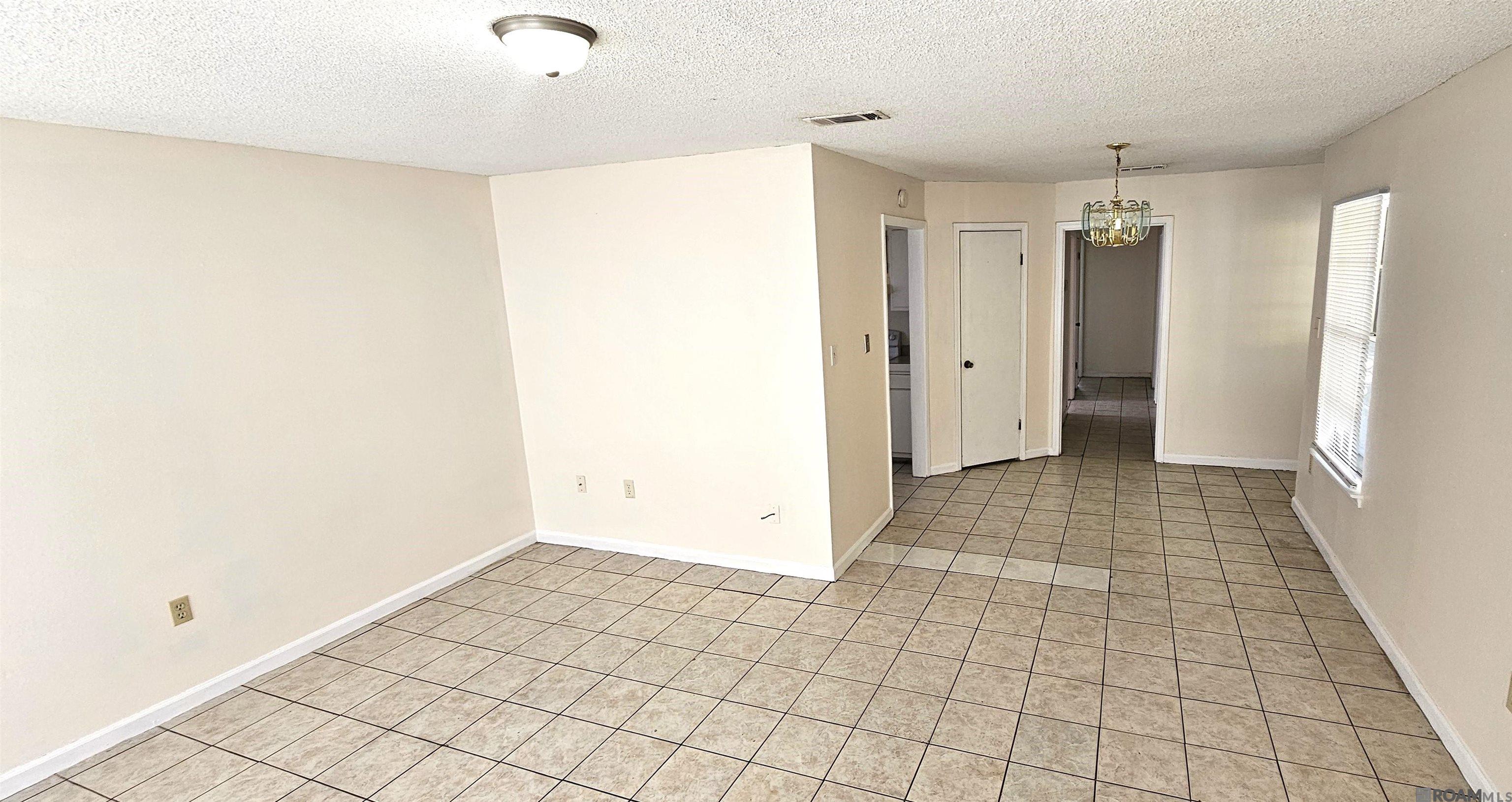 984 W Mckinley Dr, Baton Rouge, Louisiana image 4
