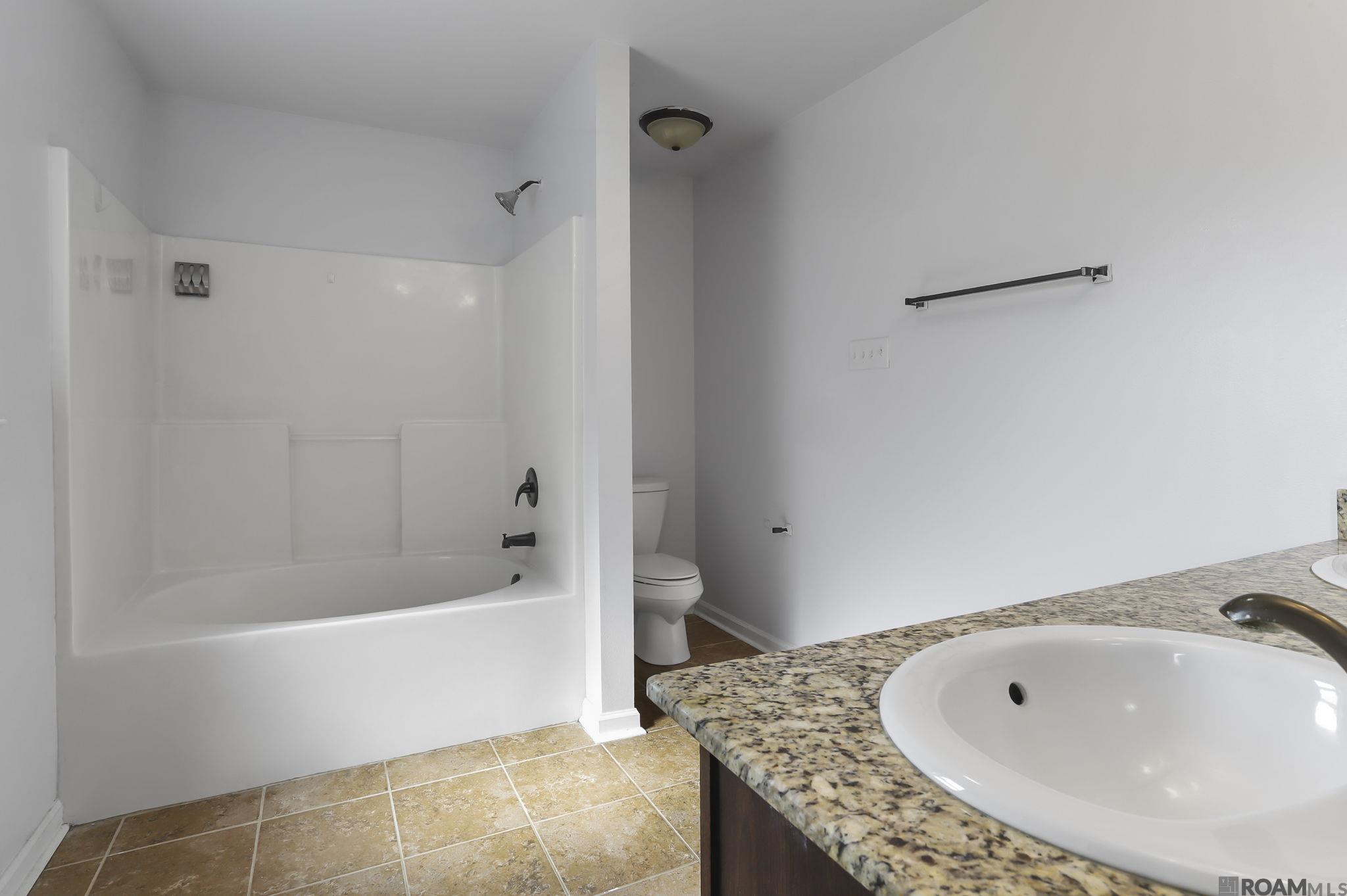 11474 Ashwood Ct, Denham Springs, Louisiana image 9