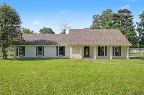 Homes For Sale - 9156 Bountiful St<br/> Denham Springs, LA 70706