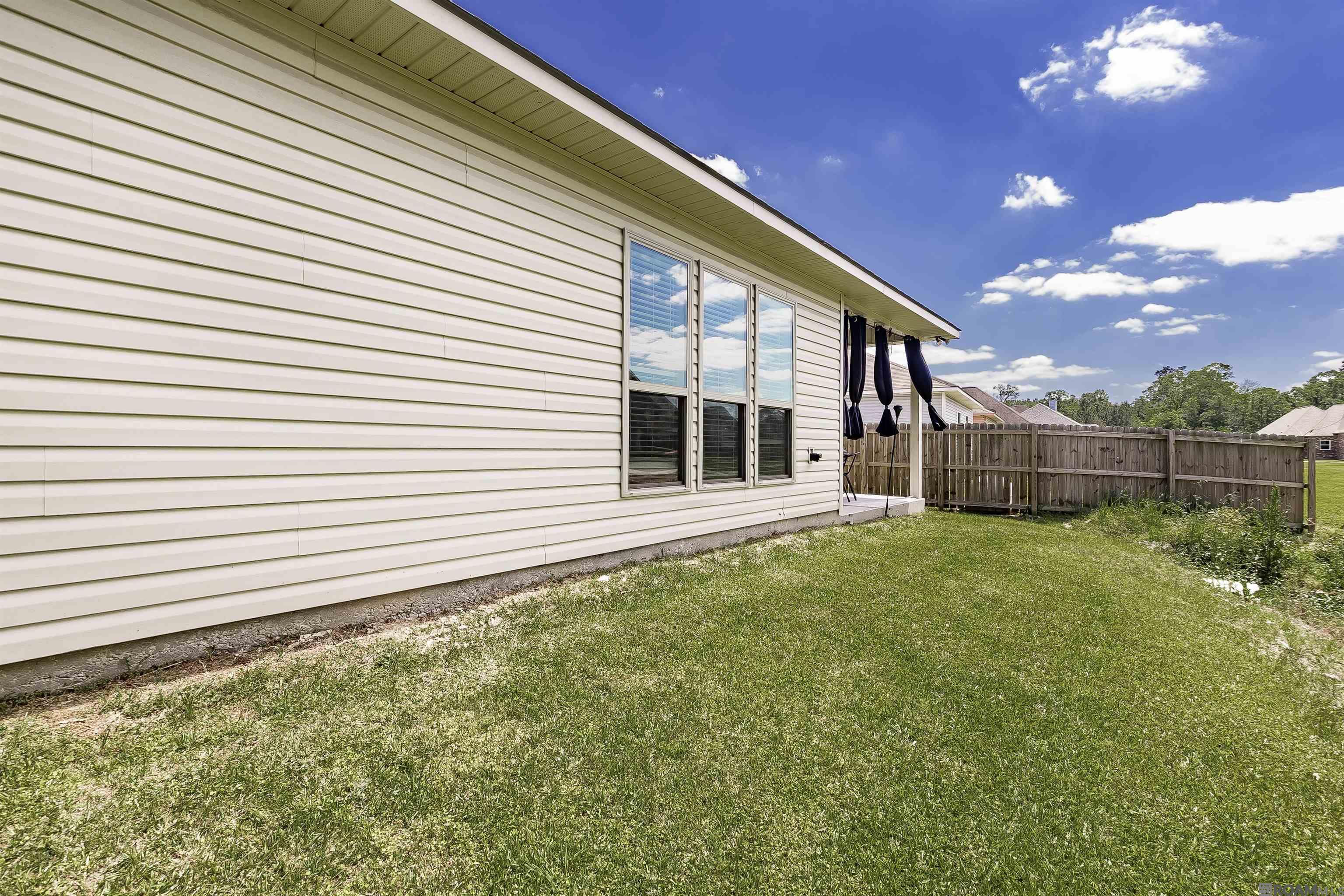 32459 Lake Pointe Blvd, Denham Springs, Louisiana image 13