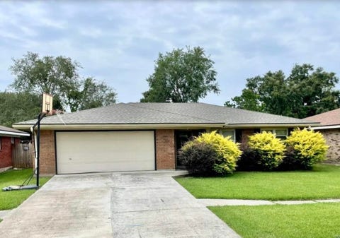 Homes For Sale - 1820 Elk Street<br/> Morgan City, LA 70380