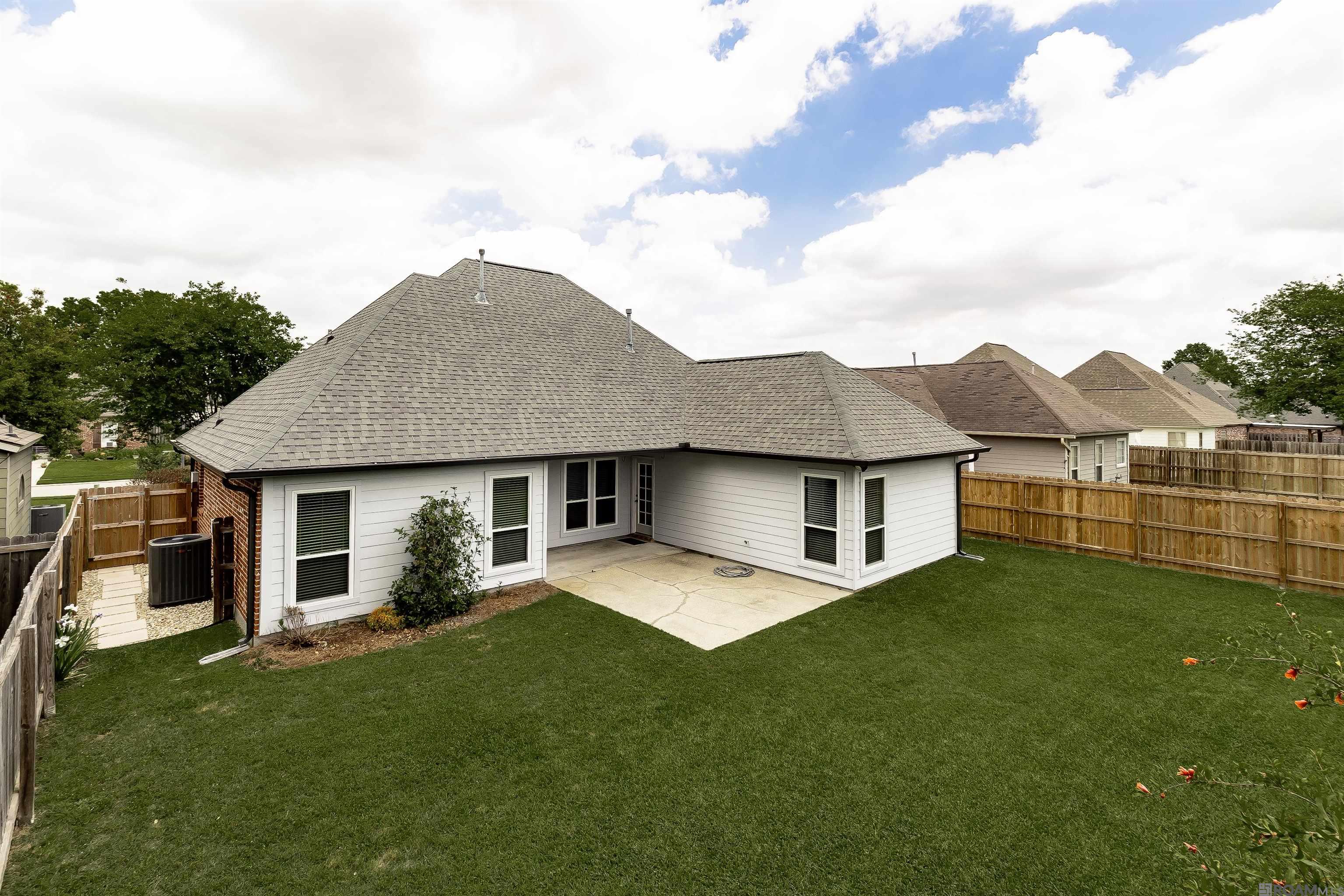10316 Springvalley Ave, Baton Rouge, Louisiana image 27