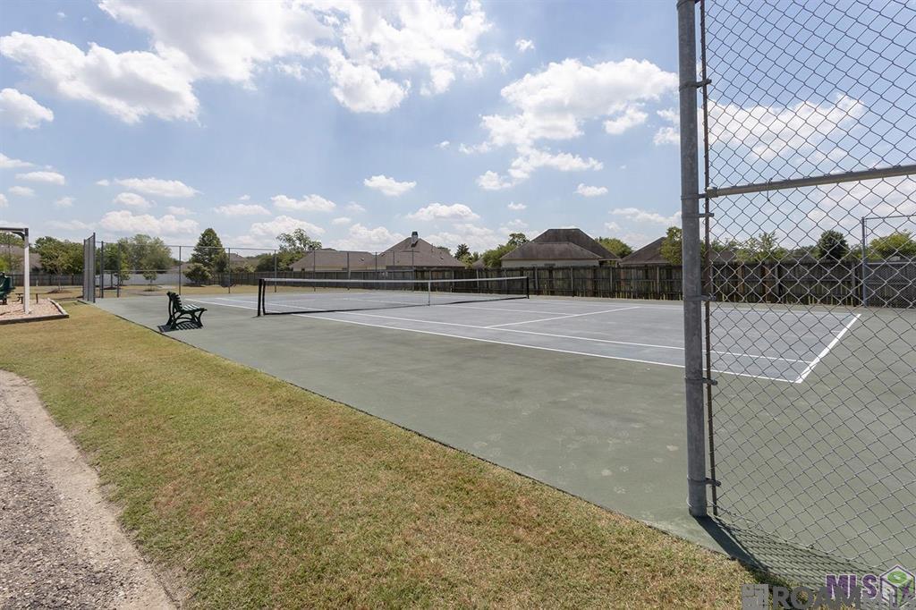 10316 Springvalley Ave, Baton Rouge, Louisiana image 36