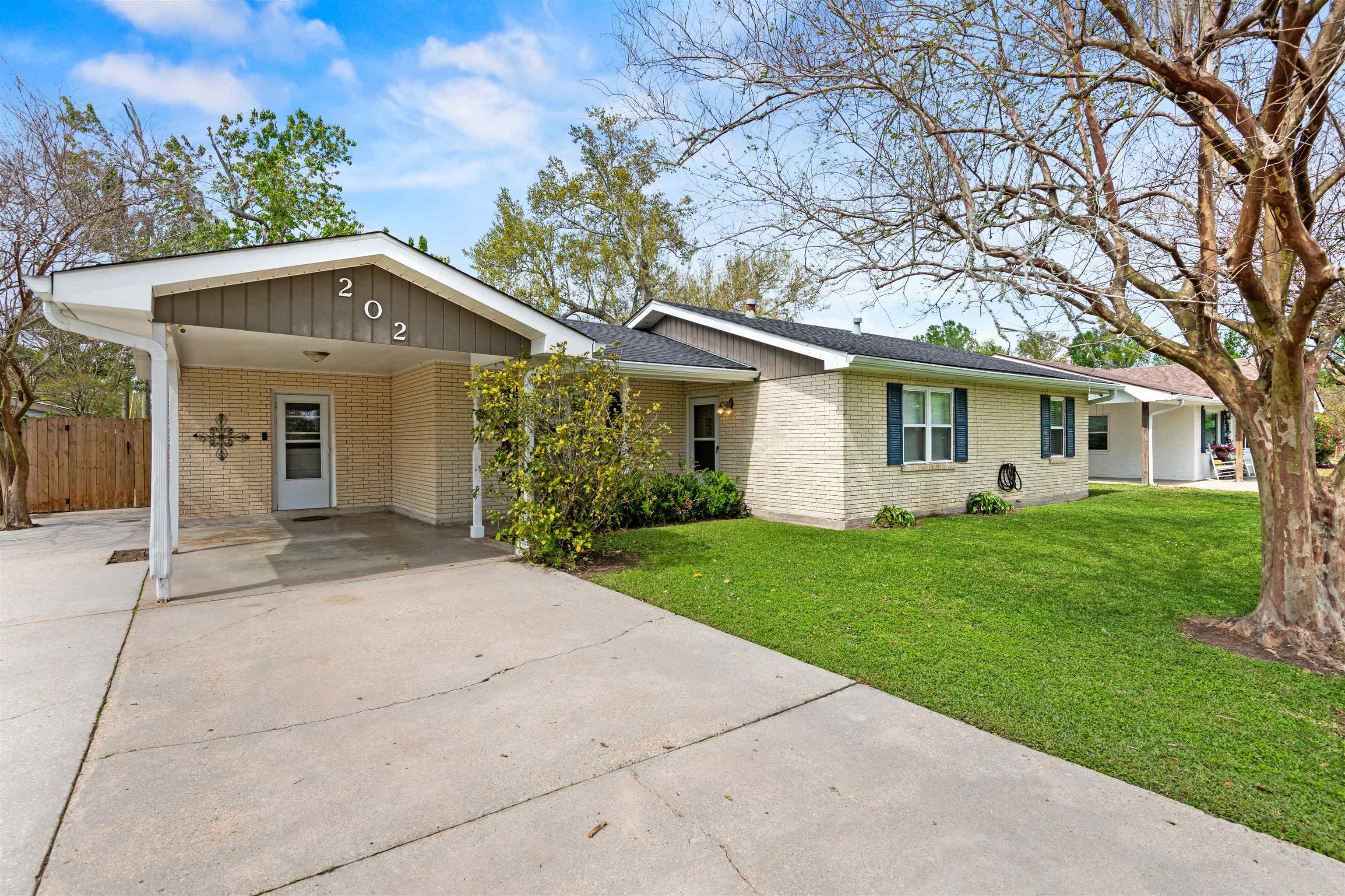 202 Dale St, Houma, Louisiana image 2
