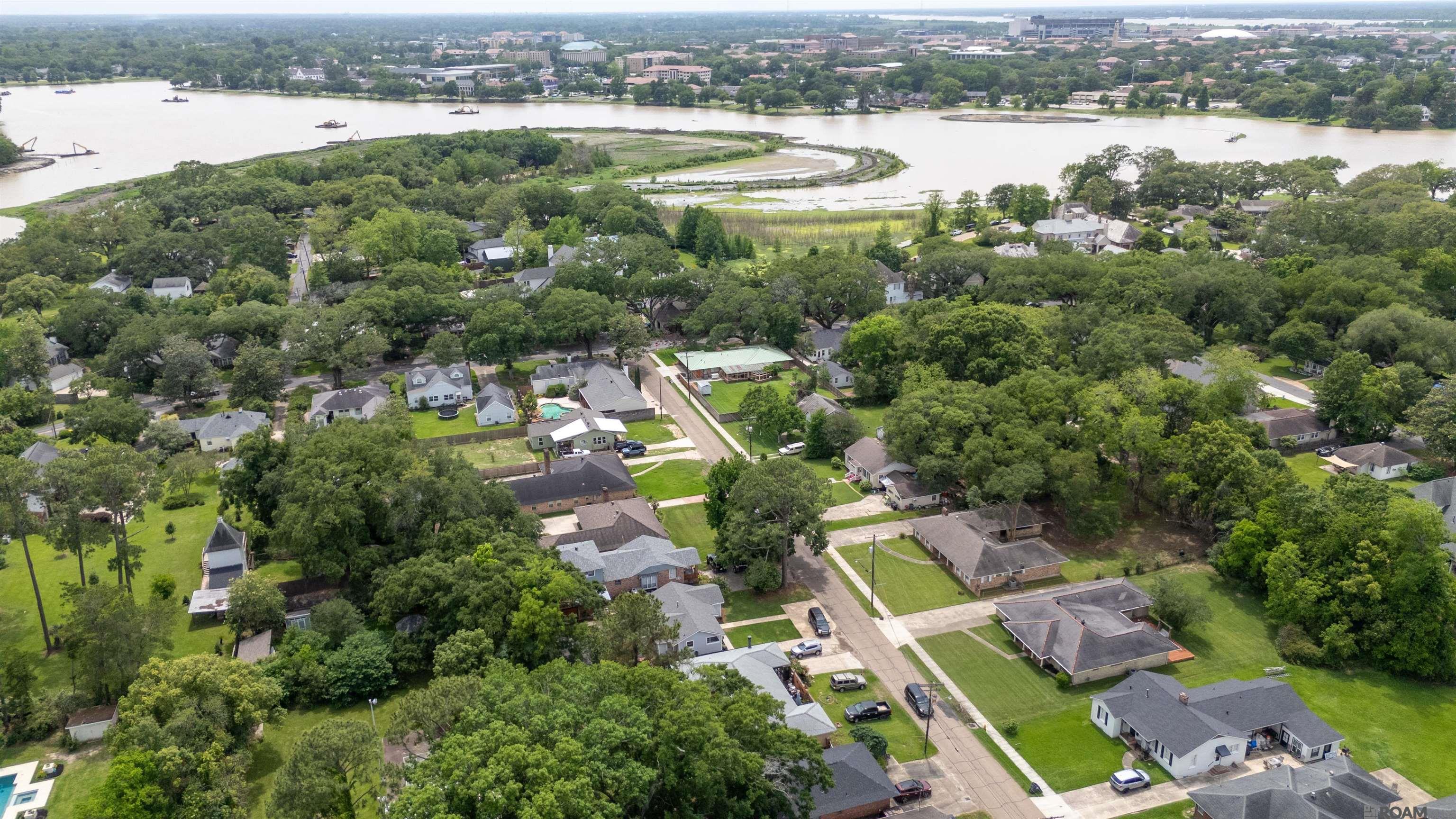 1958 Christian St, Baton Rouge, Louisiana image 28
