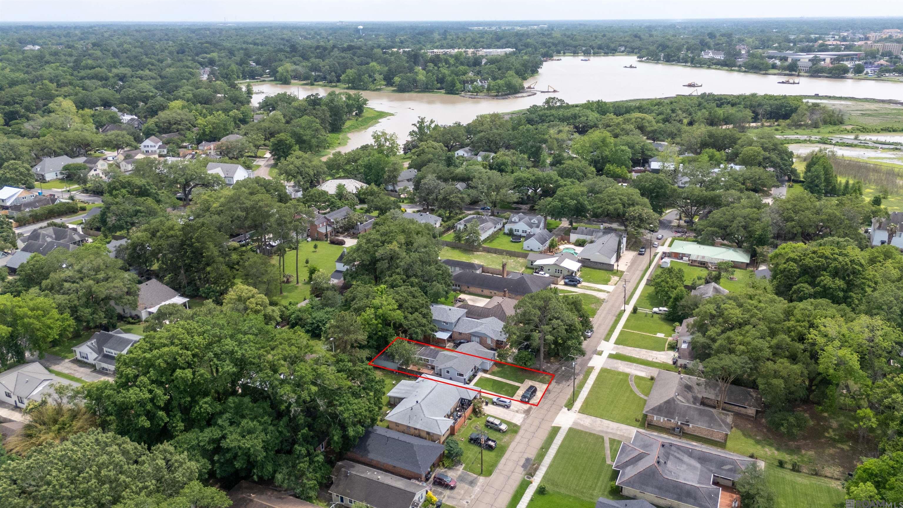 1958 Christian St, Baton Rouge, Louisiana image 27
