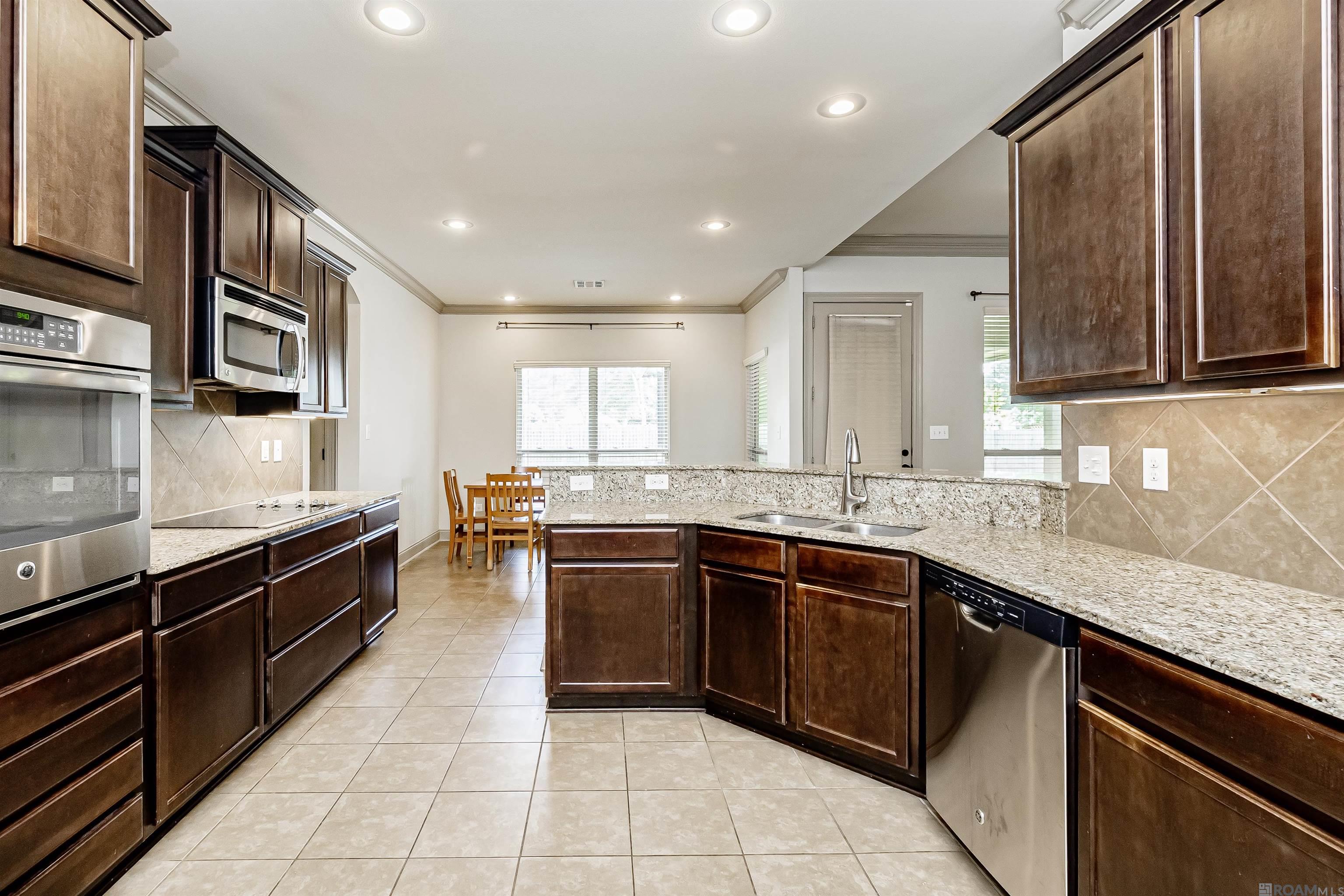 10561 Creek Haven Ln, Denham Springs, Louisiana image 11