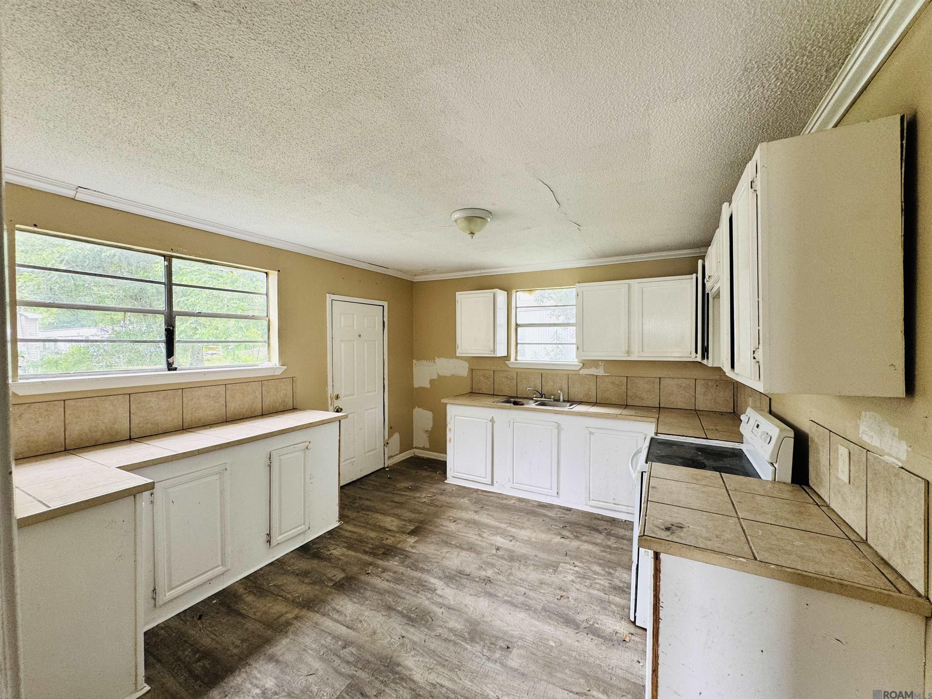 15430 Shirley Dr, Prairieville, Louisiana image 4