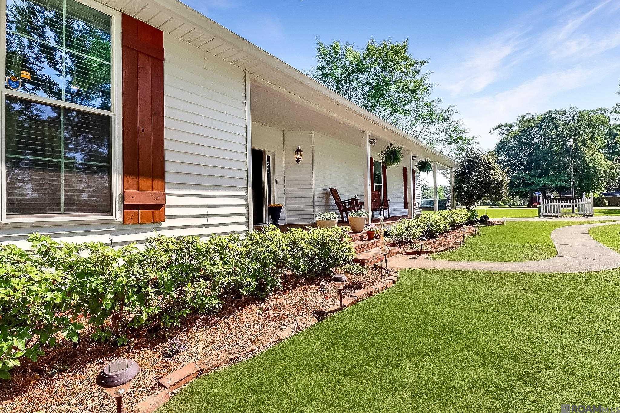 18823 Magnolia Bend Rd, Greenwell Springs, Louisiana image 4