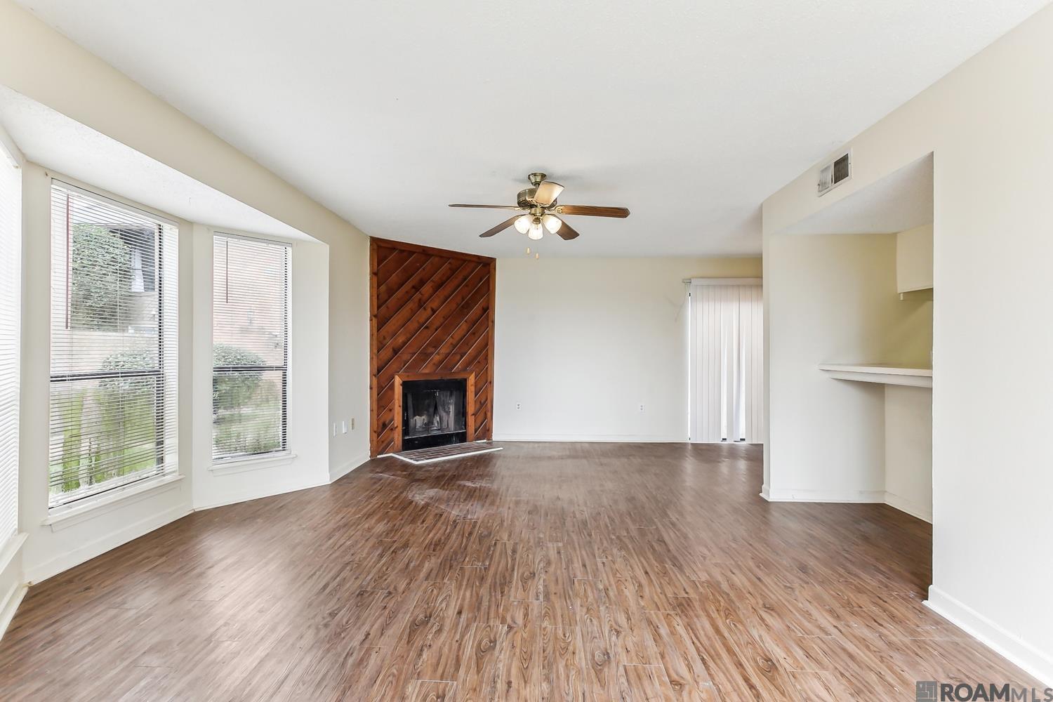 1815 S Brightside View Dr #E, Baton Rouge, Louisiana image 2