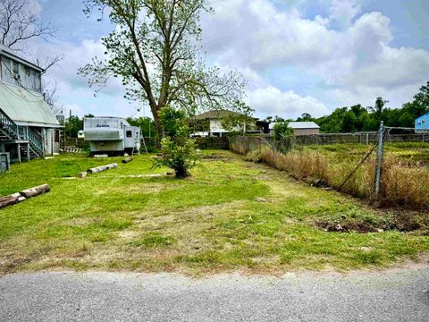 Vacant Land For Sale - 219 Sunny Acres Street<br/> Chauvin, LA 70344