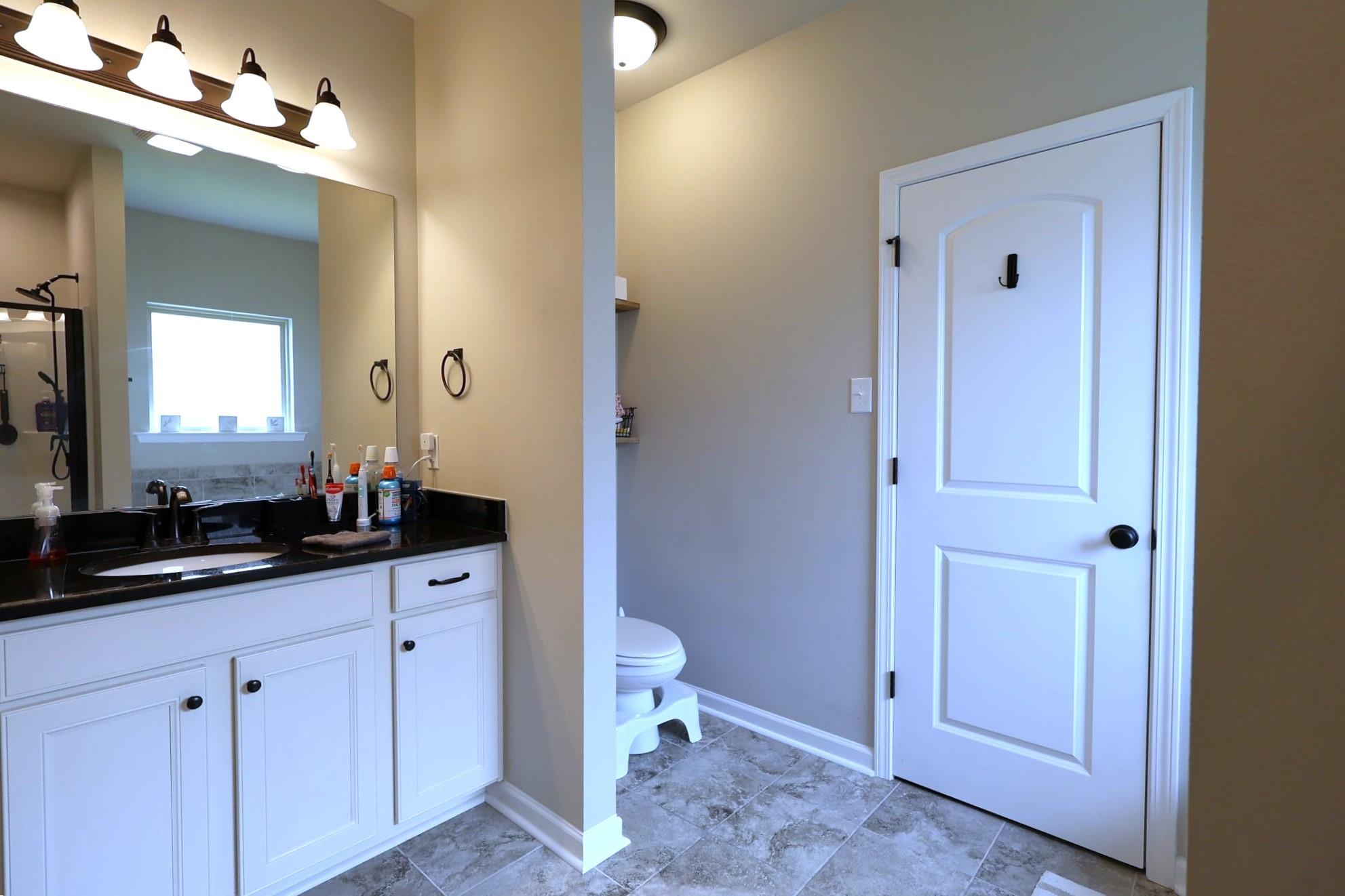 177 Colony Station, Thibodaux, Louisiana image 20