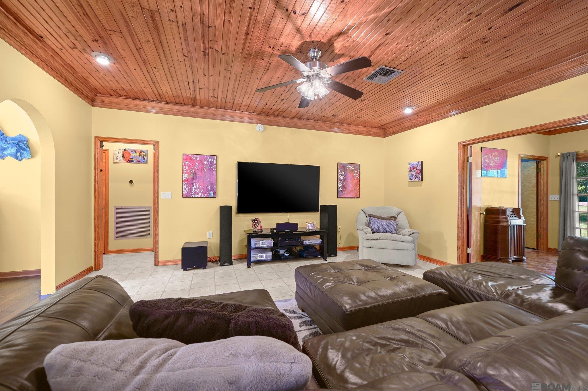 21320 Walker South Rd, Denham Springs, Louisiana image 11