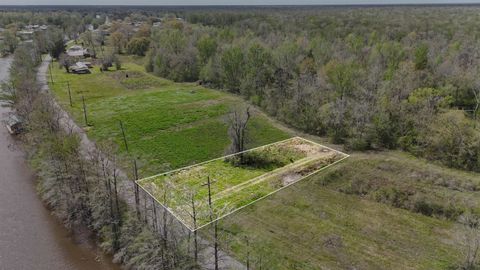 Vacant Land For Sale - 640 Bayou Dr<br/> Assumption County, Pierre Part, LA 70339