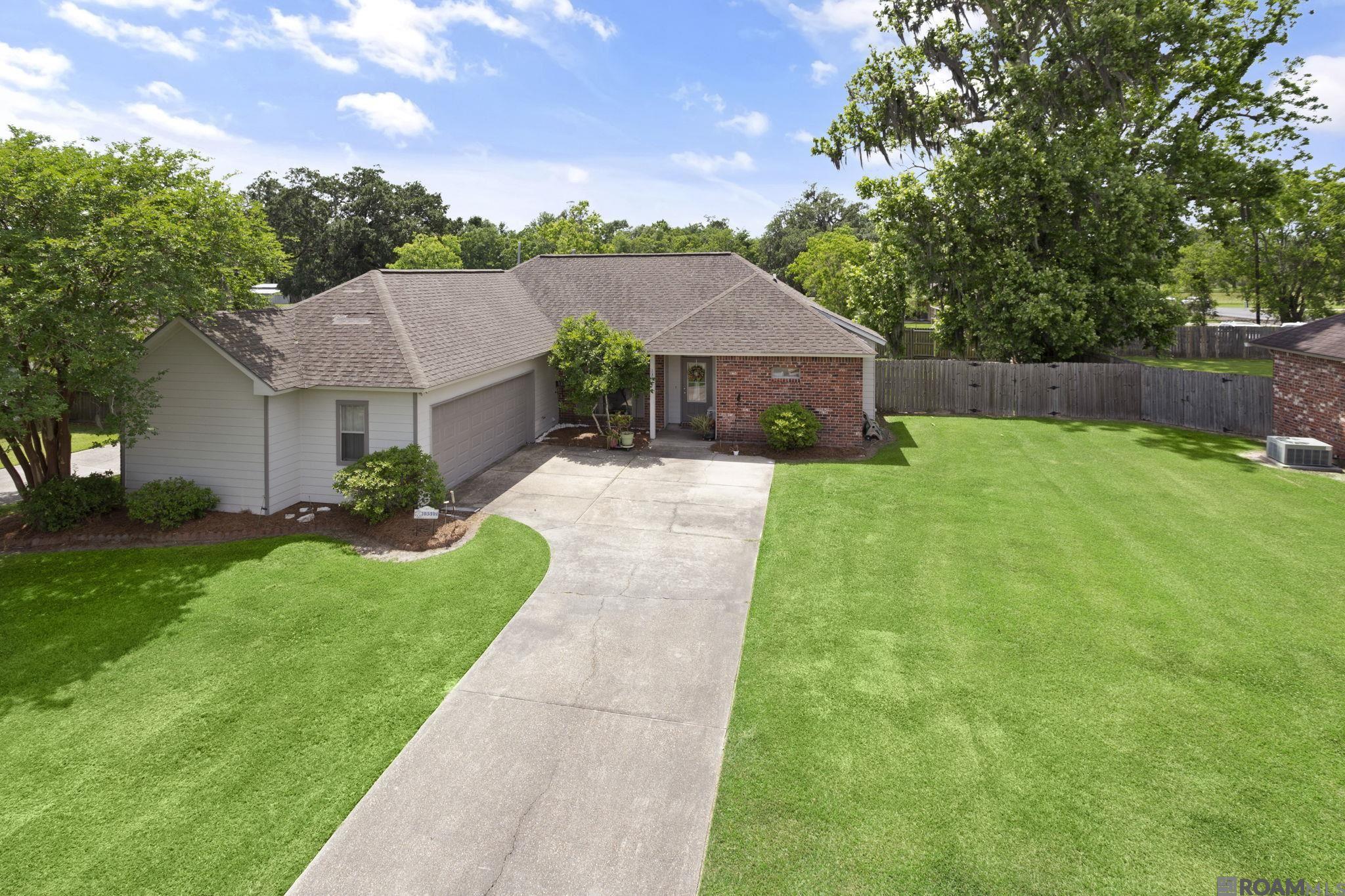 13517 Paces Pointe Dr, Gonzales, Louisiana image 1