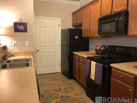 Condo For Rent - 900 Dean Lee Dr #1503<br/> Baton Rouge, LA 70820