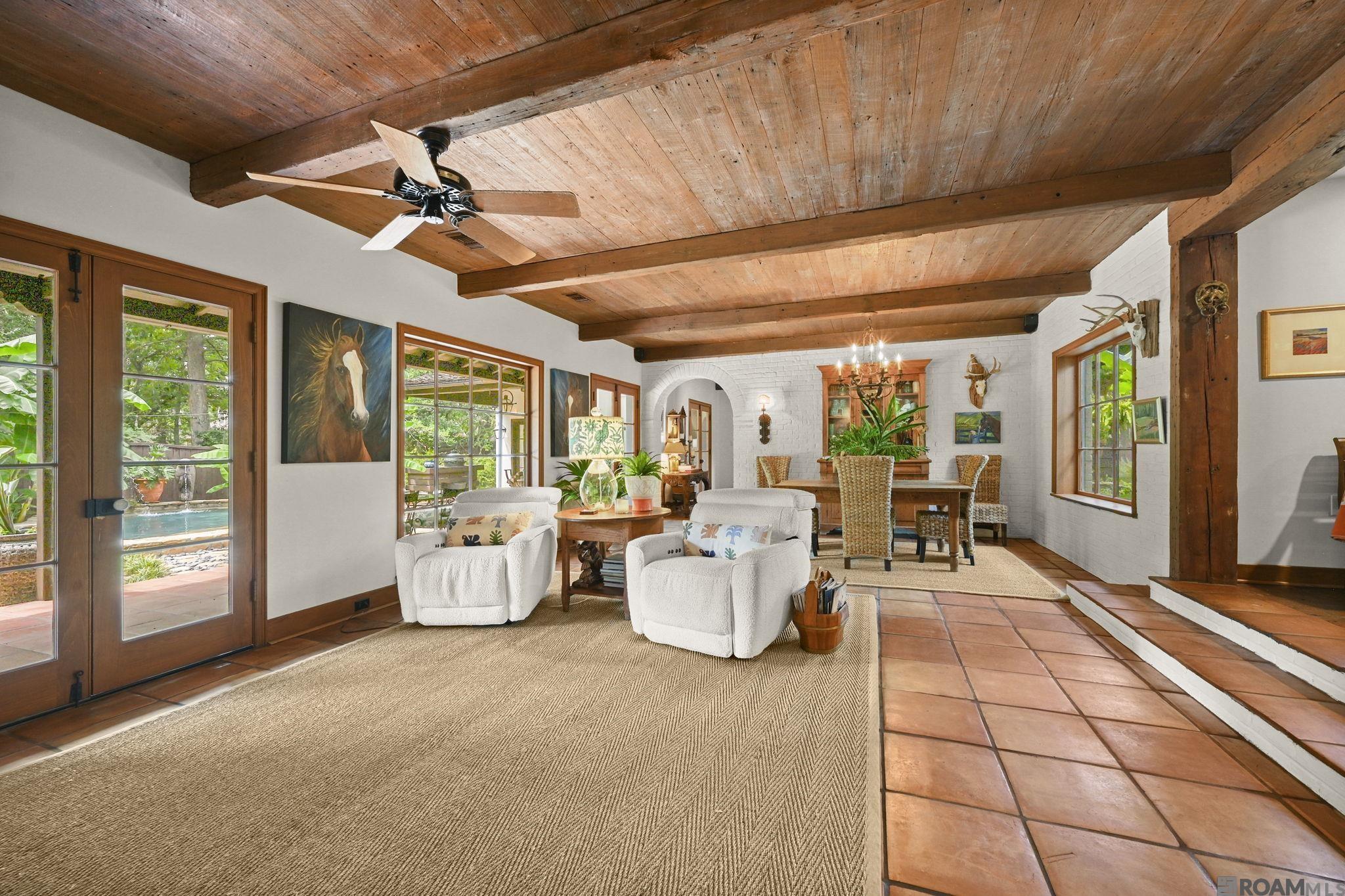 Baton Rouge, Louisiana, 70808, United States, 4 Bedrooms Bedrooms, ,5 BathroomsBathrooms,Residential,Active,1945865