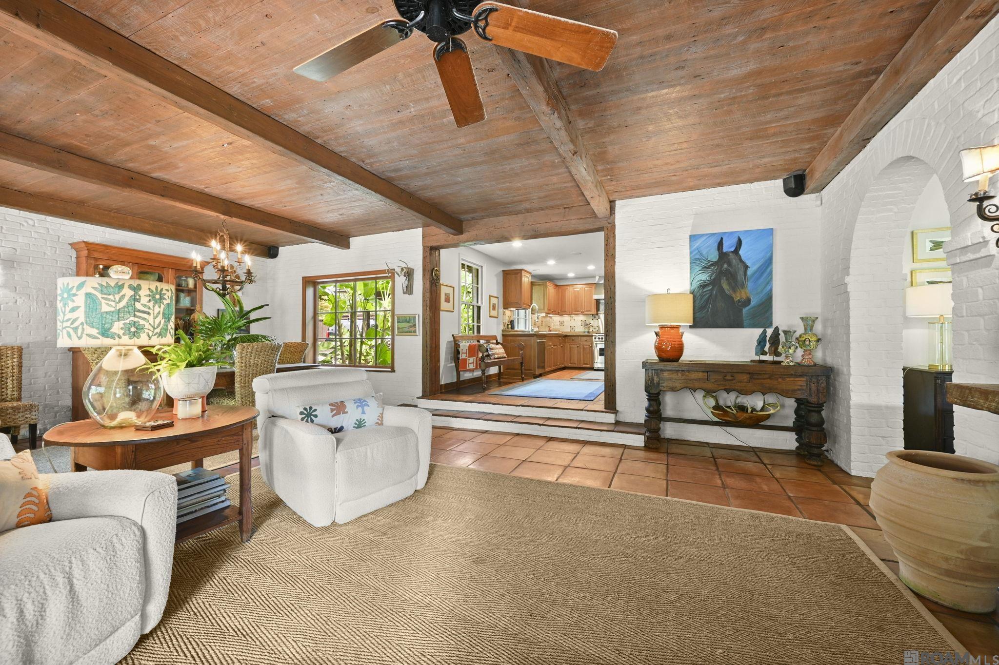 Baton Rouge, Louisiana, 70808, United States, 4 Bedrooms Bedrooms, ,5 BathroomsBathrooms,Residential,Active,1945865