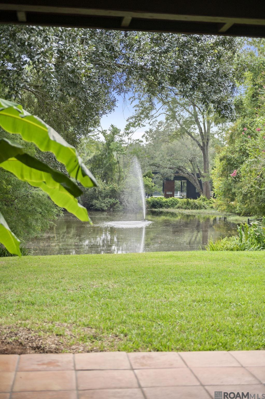 Baton Rouge, Louisiana, 70808, United States, 4 Bedrooms Bedrooms, ,5 BathroomsBathrooms,Residential,Active,1945865