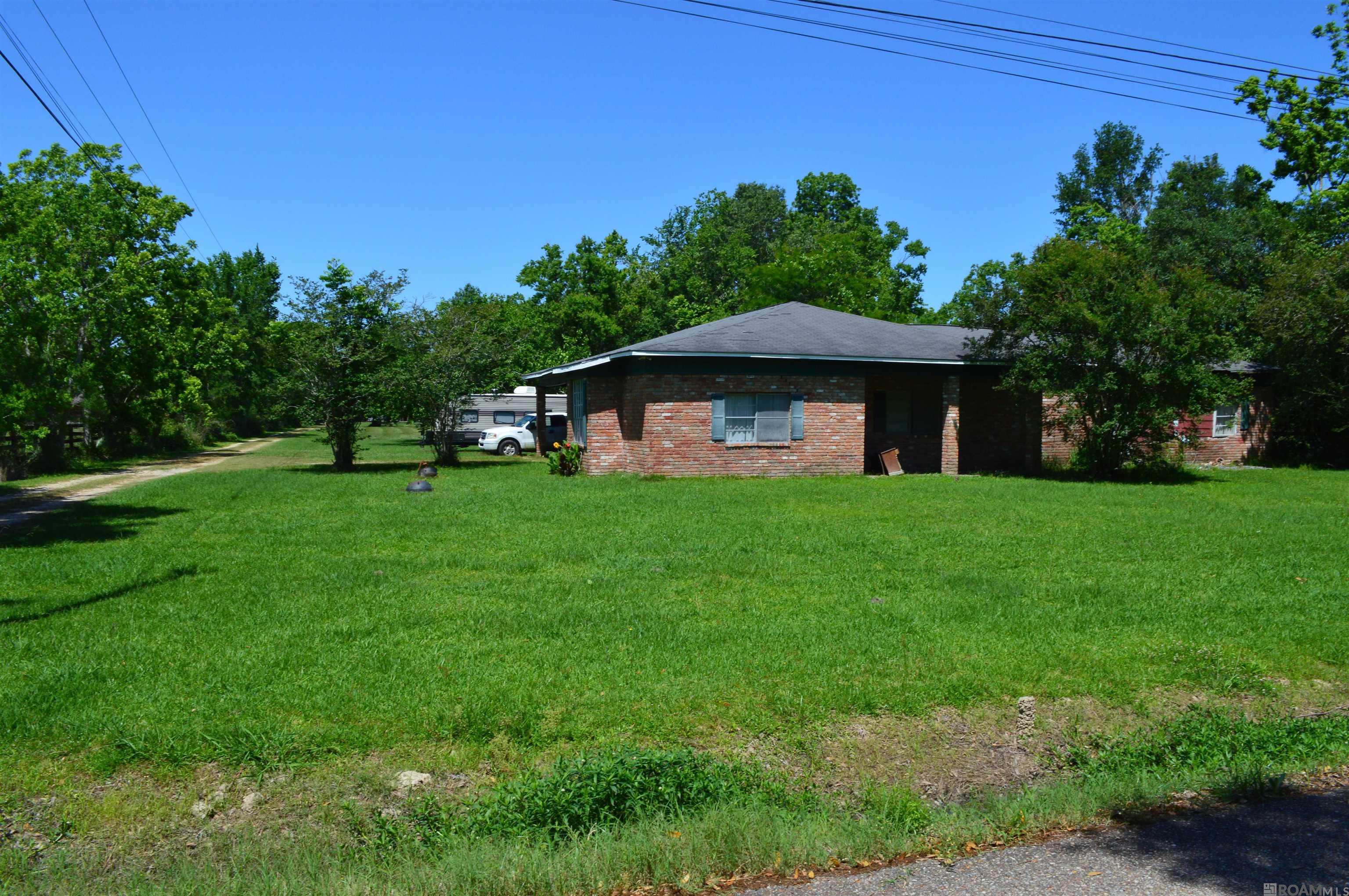 14289 W A J Rouyea Rd, Gonzales, Louisiana image 2