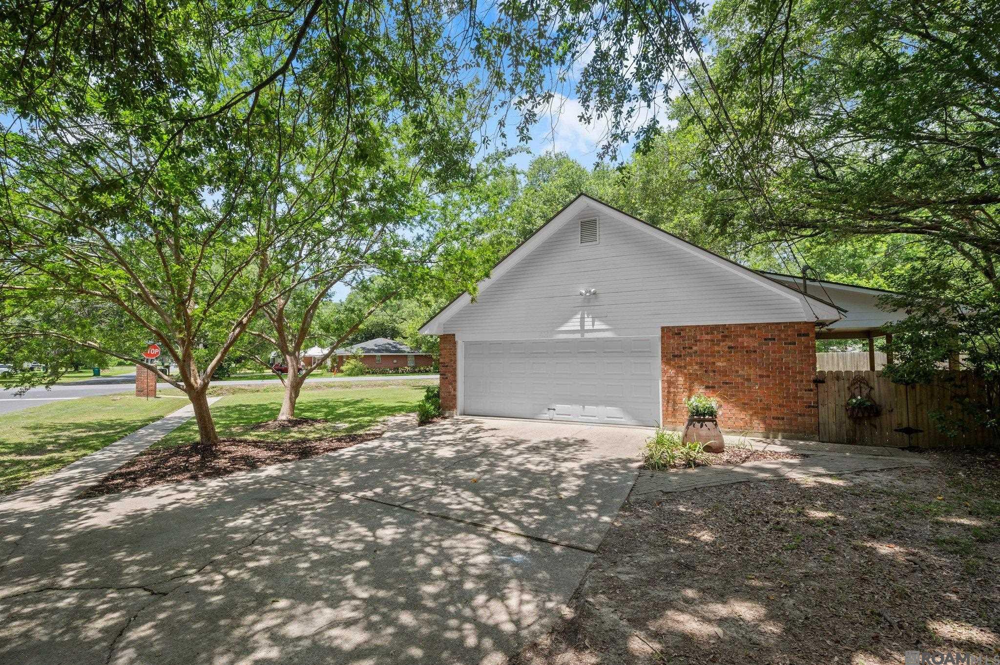 4321 Cherry Ct, Zachary, Louisiana image 4