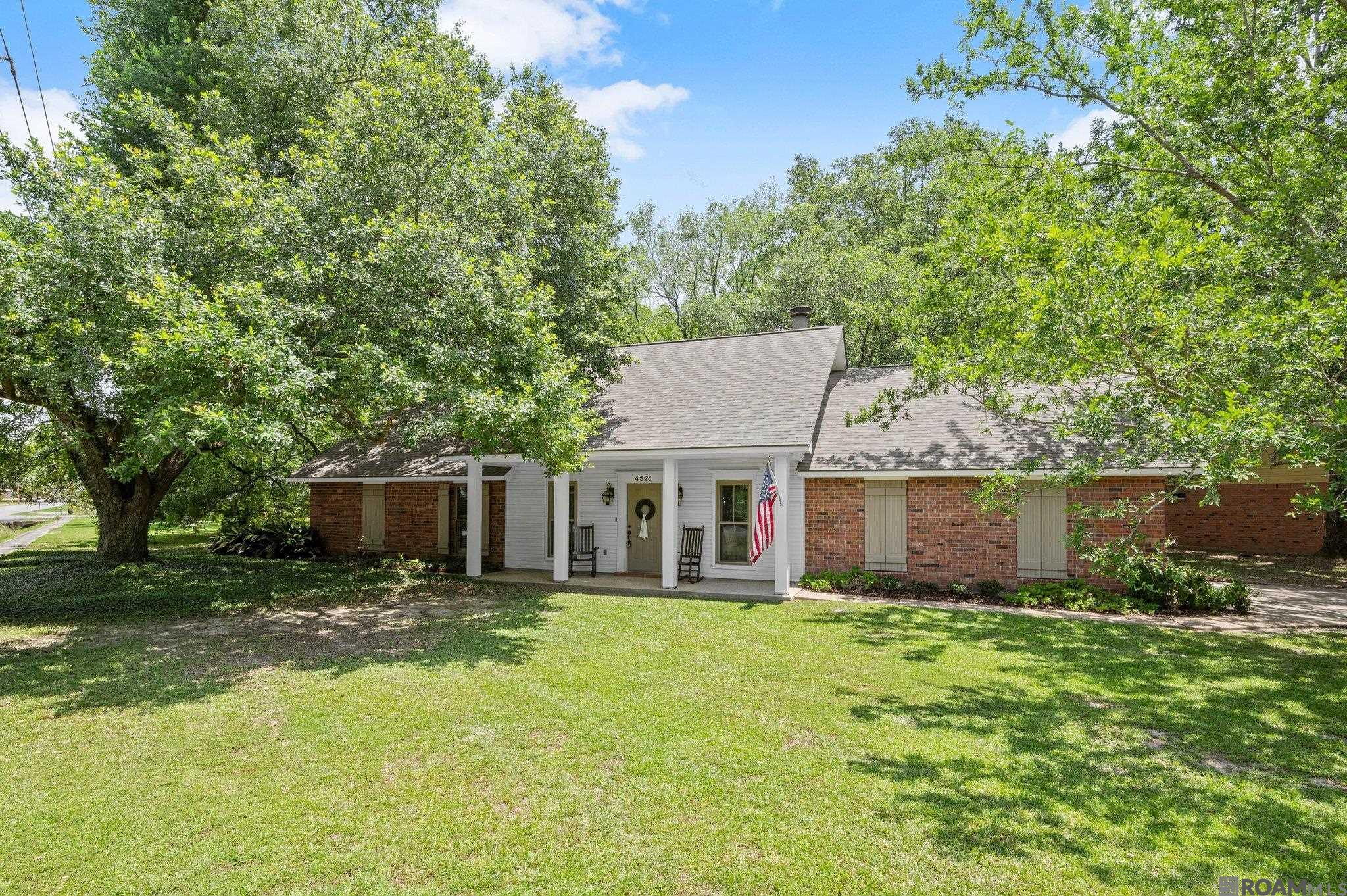 4321 Cherry Ct, Zachary, Louisiana image 1