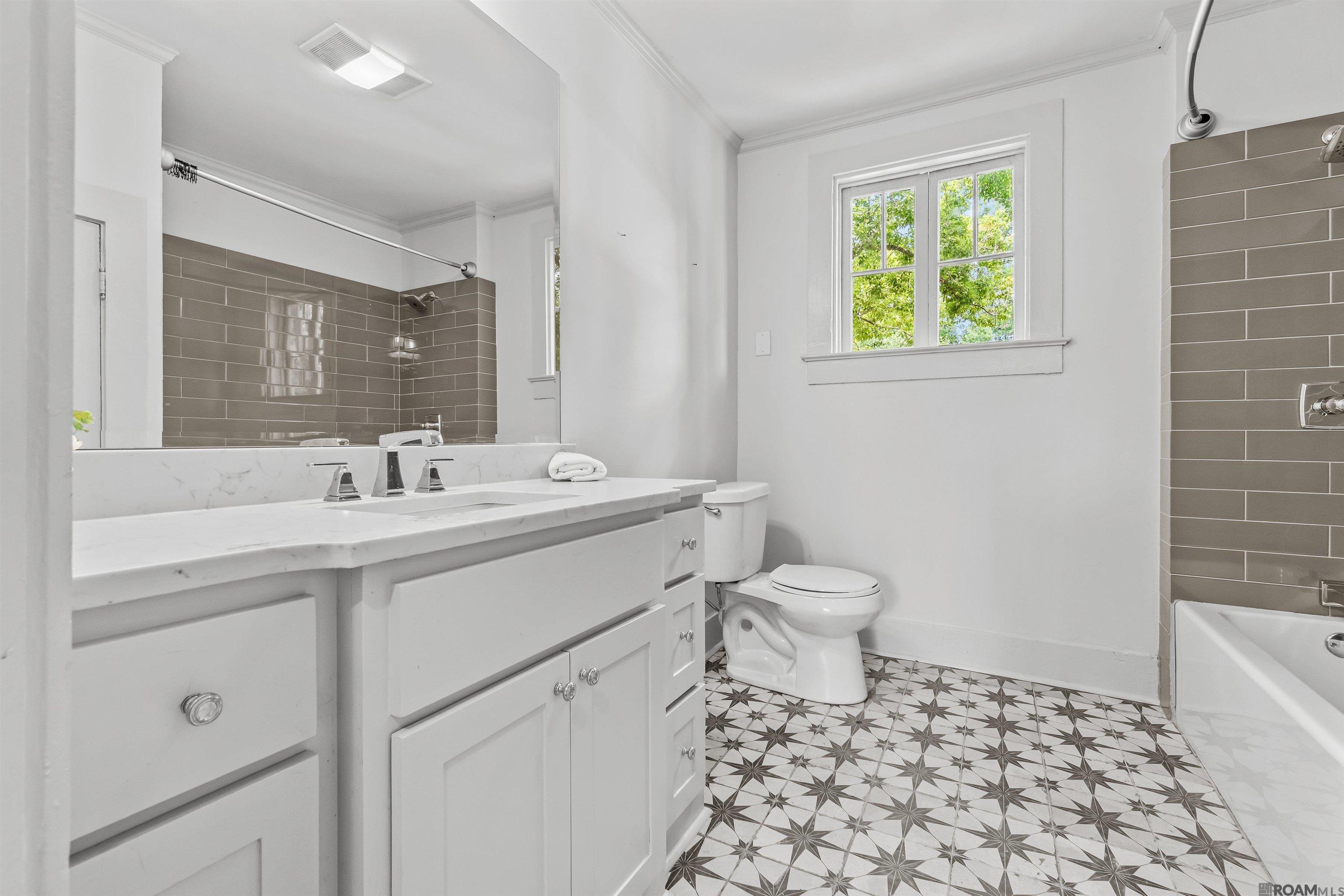 2174 Wisteria St, Baton Rouge, Louisiana image 22