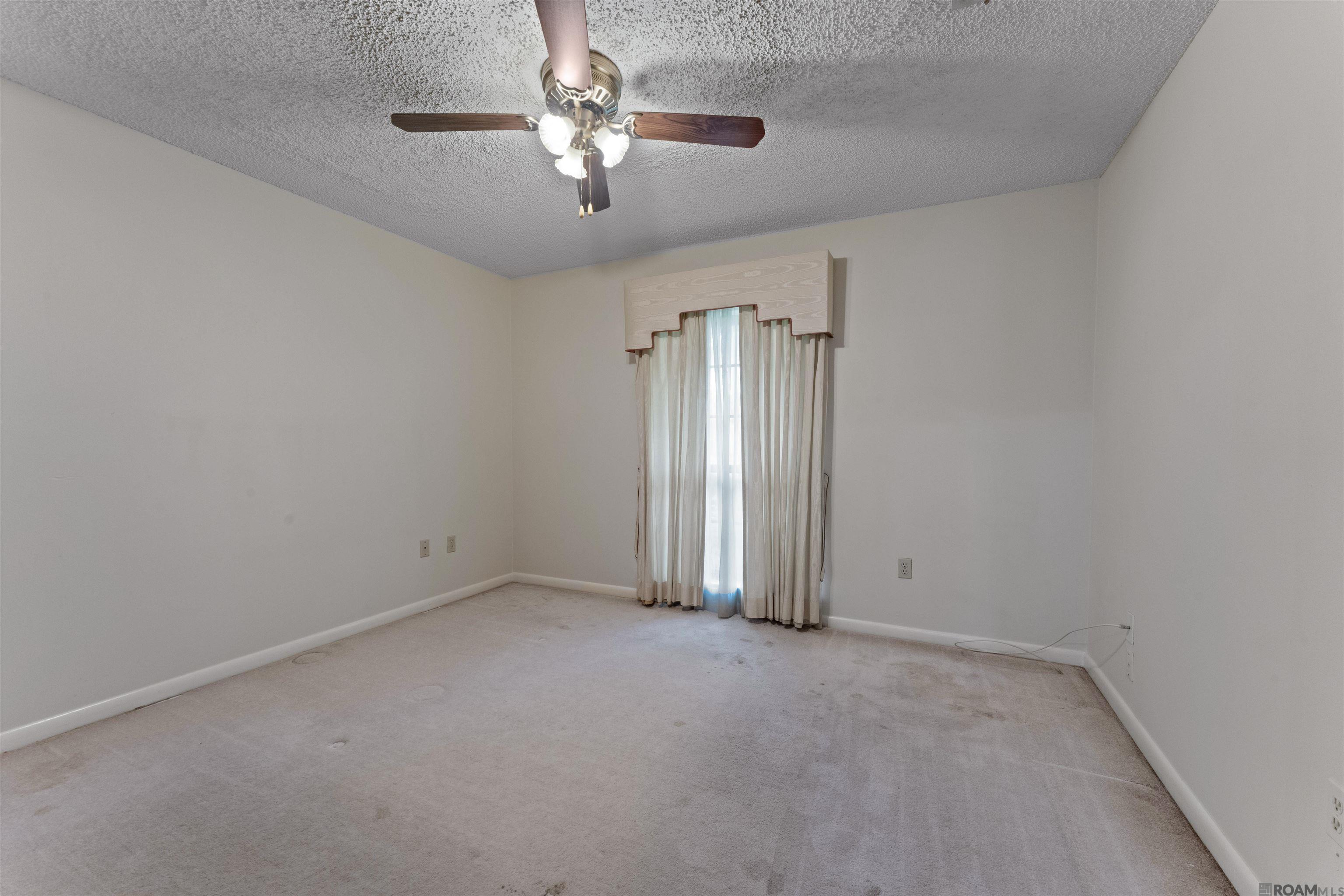 12015 Lake Lery Ave, Baton Rouge, Louisiana image 19
