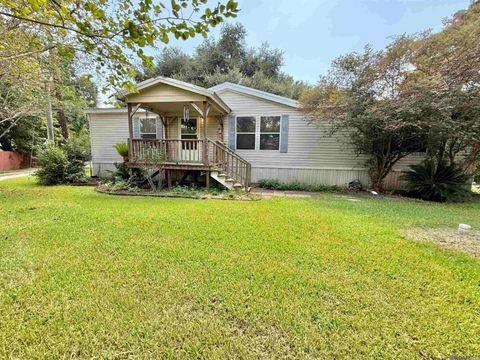 Mobile Home For Sale - 5171 Gentile's Ln<br/> Jarreau, LA 70749