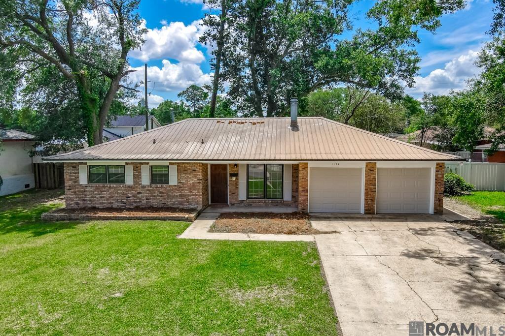 1129 E Grace St, Gonzales, Louisiana image 27