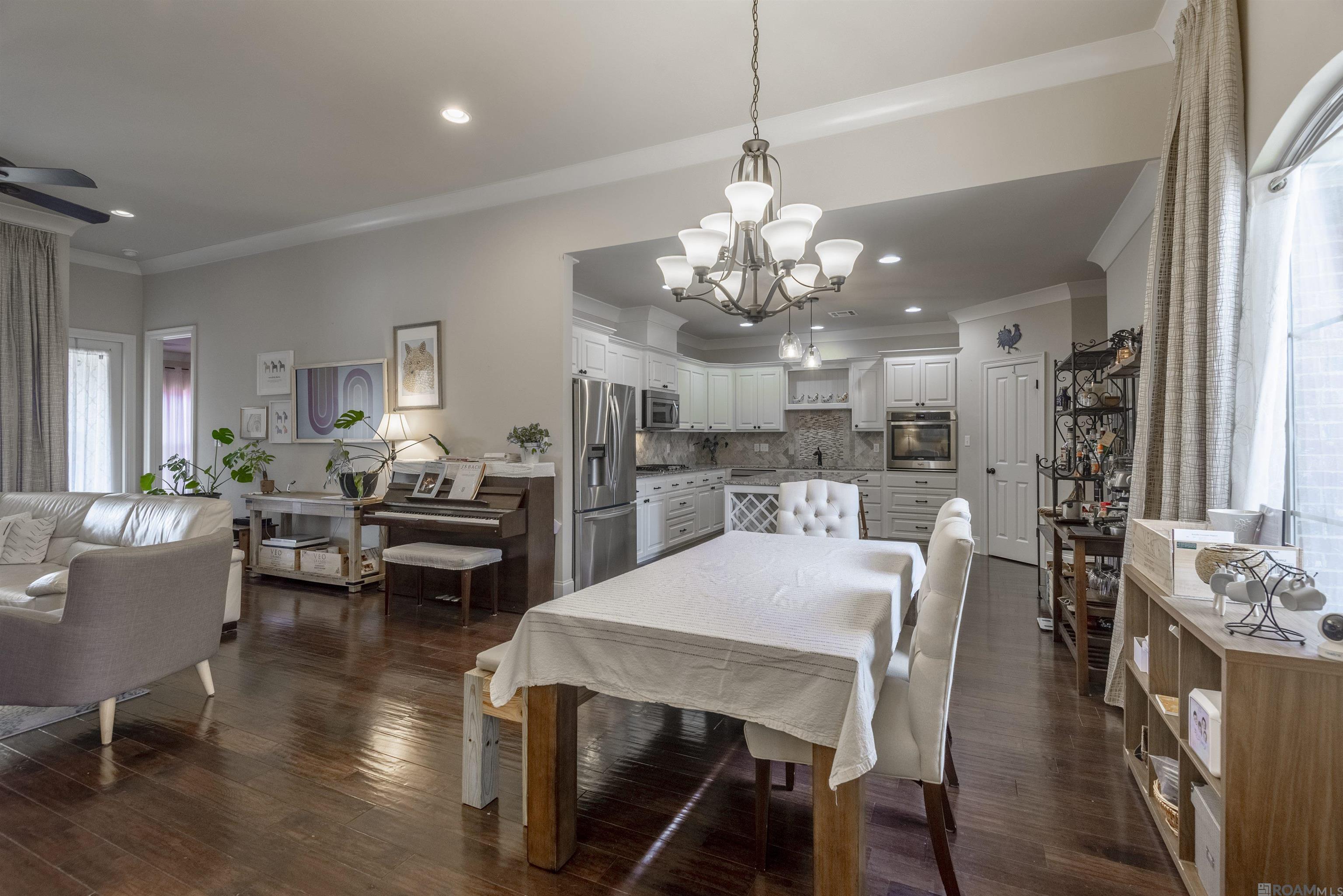 8324 Valencia Ct, Baton Rouge, Louisiana image 3