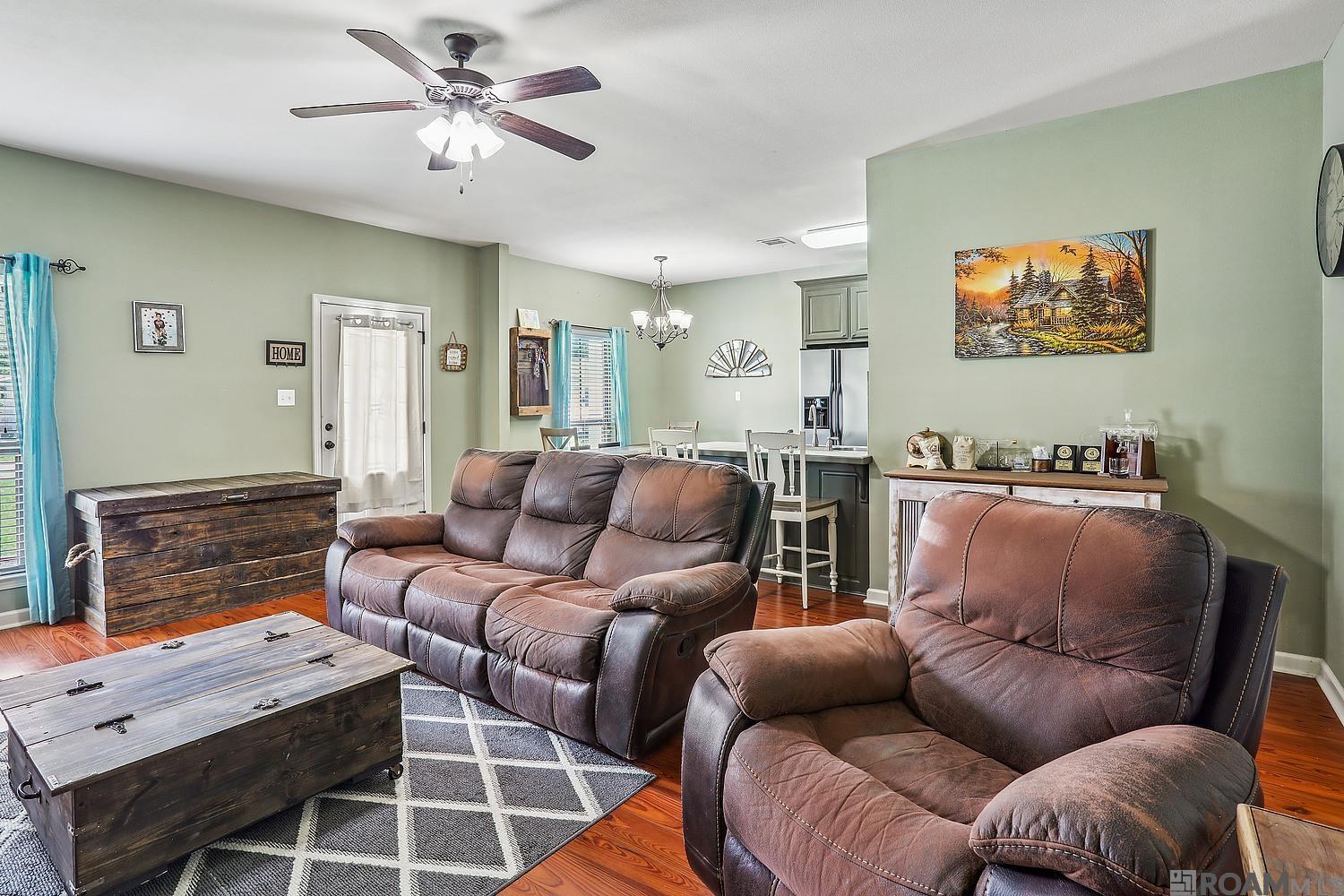 10815 Field Pointe Dr, Denham Springs, Louisiana image 4