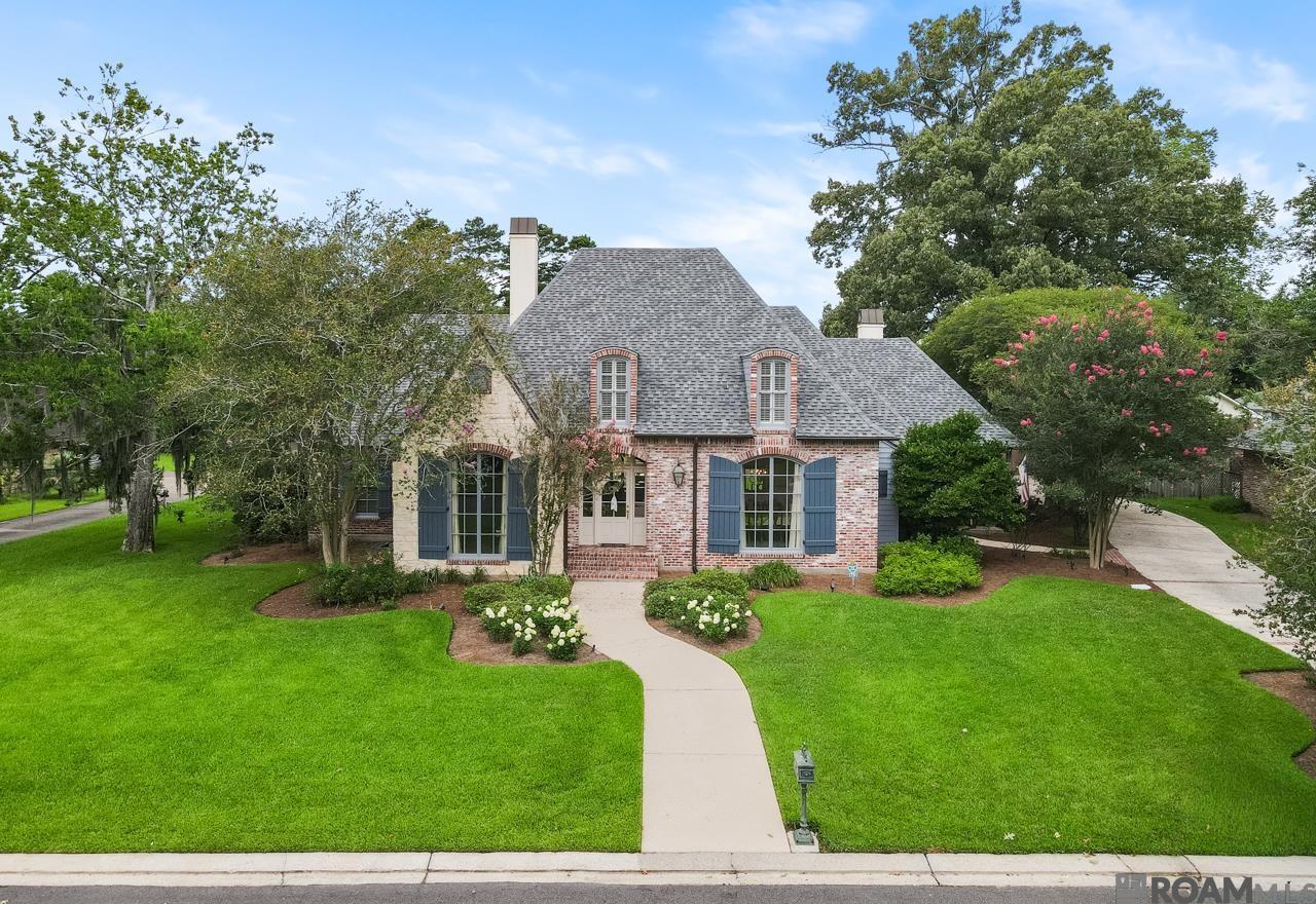 1701 Louray Dr