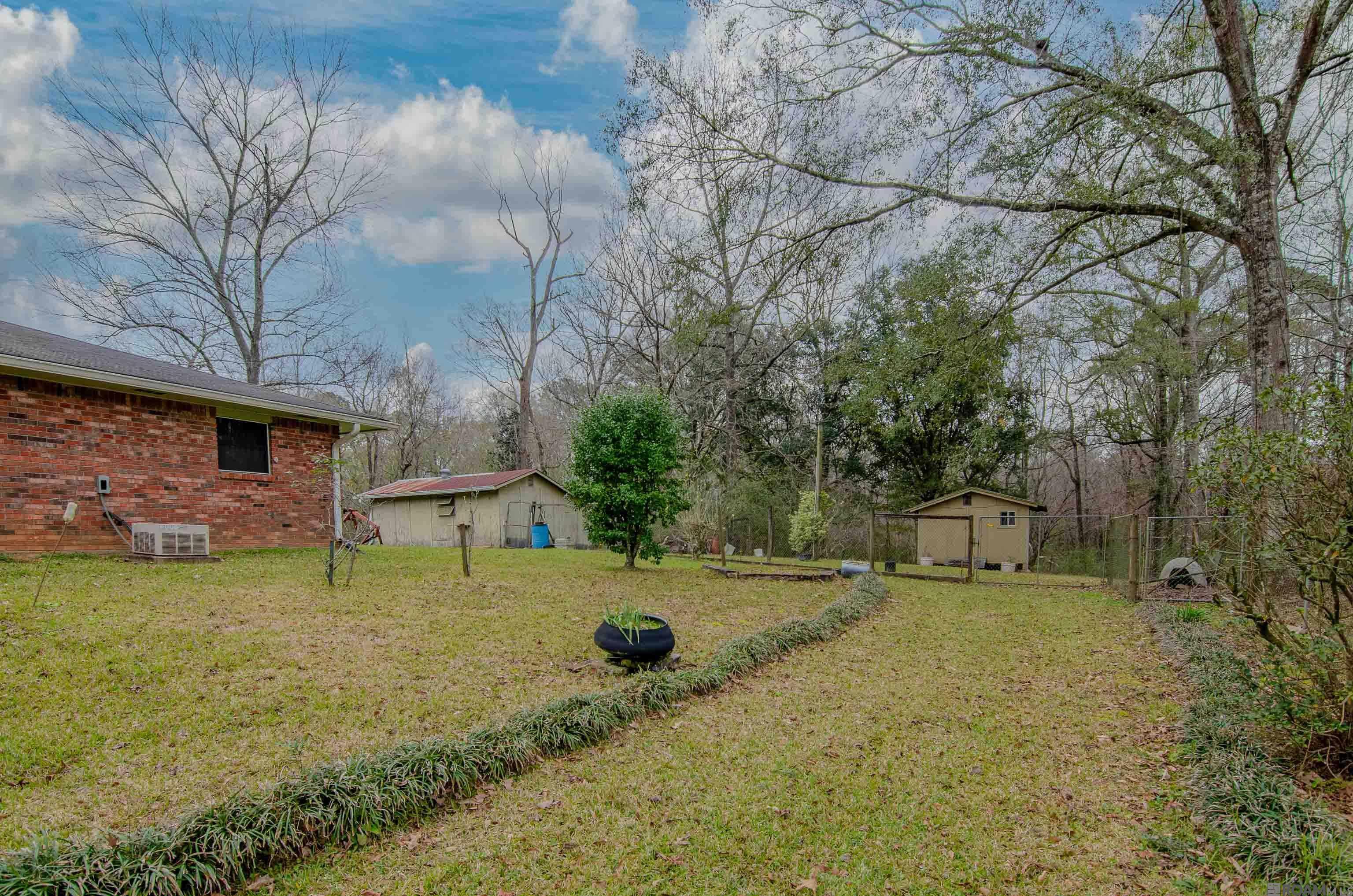 7363 Tommy James Ln