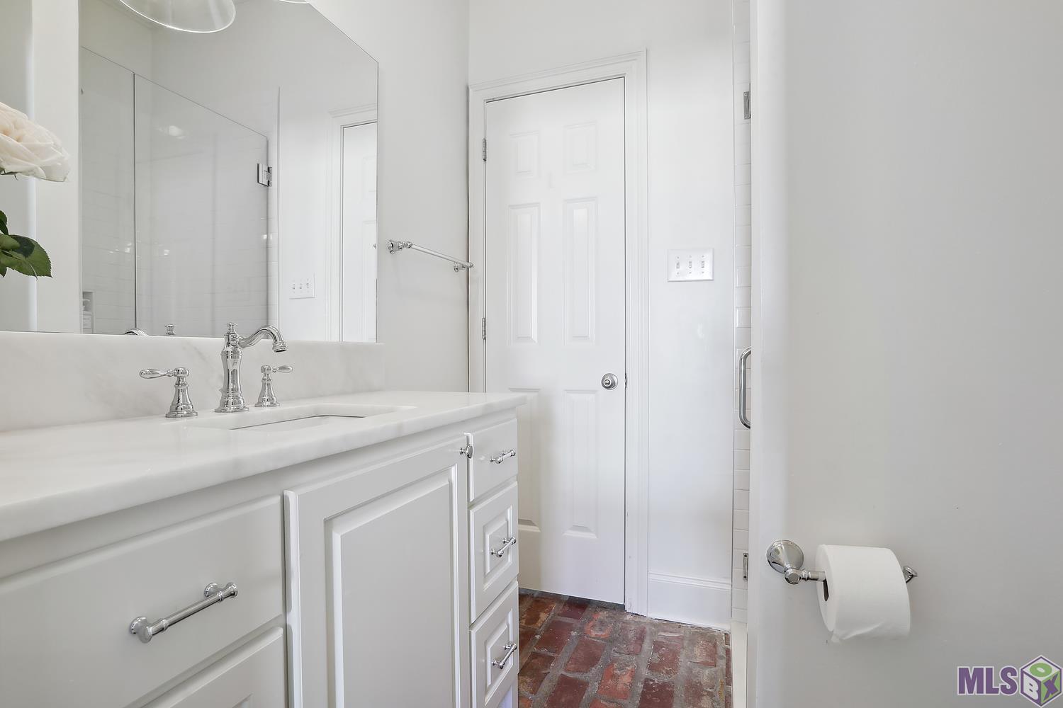 Baton Rouge, Louisiana 70810, United States, 4 Bedrooms Bedrooms, ,4 BathroomsBathrooms,Residential,Contingent,57400