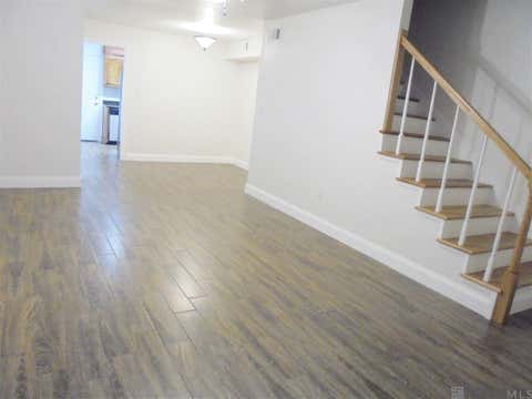 Condo For Rent - 837 E Boyd Dr #A<br/> Baton Rouge, LA 70808