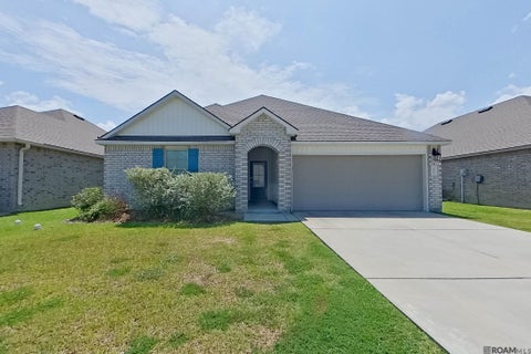 Homes For Rent - 104 Orthello Court<br/> Lafayette County, Lafayette, LA 70507