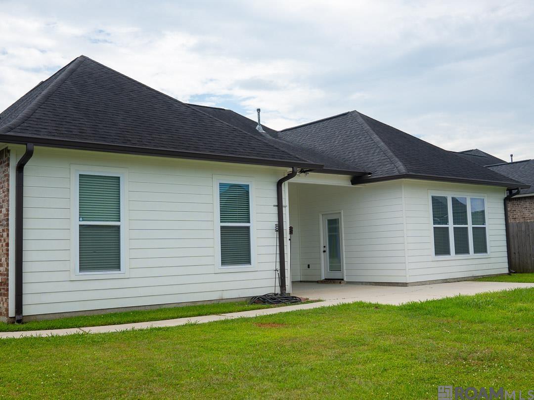 40430 Champagne Ave, Prairieville, Louisiana image 21