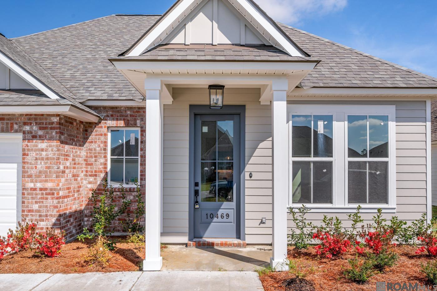 10469 Highcrest Dr, Denham Springs, Louisiana image 2